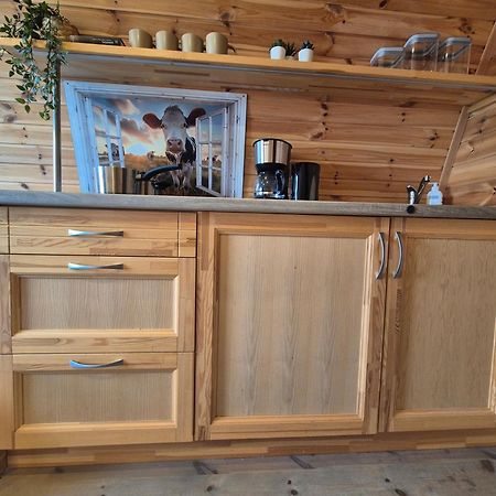 Boerderij Camping Nixhoeve Genderen Экстерьер фото