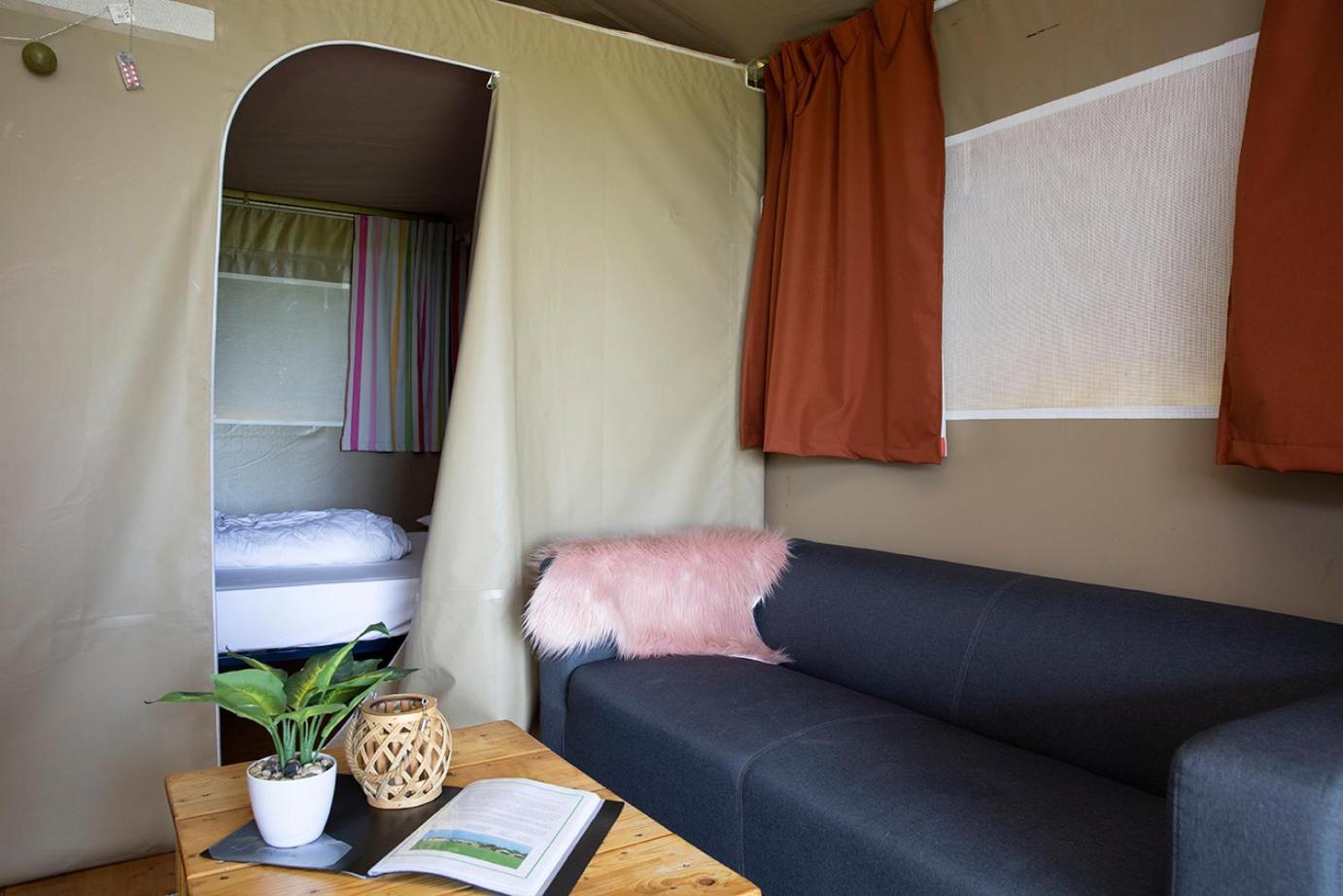 Boerderij Camping Nixhoeve Genderen Экстерьер фото