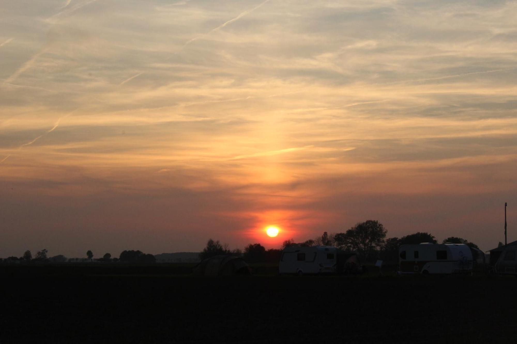 Boerderij Camping Nixhoeve Genderen Экстерьер фото